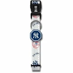 Alternative view of New York Yankees X Fresh Pawz | Collar Accessories White