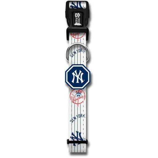 New York Yankees X Fresh Pawz | Collar Accessories White 4 New York Yankees X Fresh Pawz | Collar Accessories White - Image 2